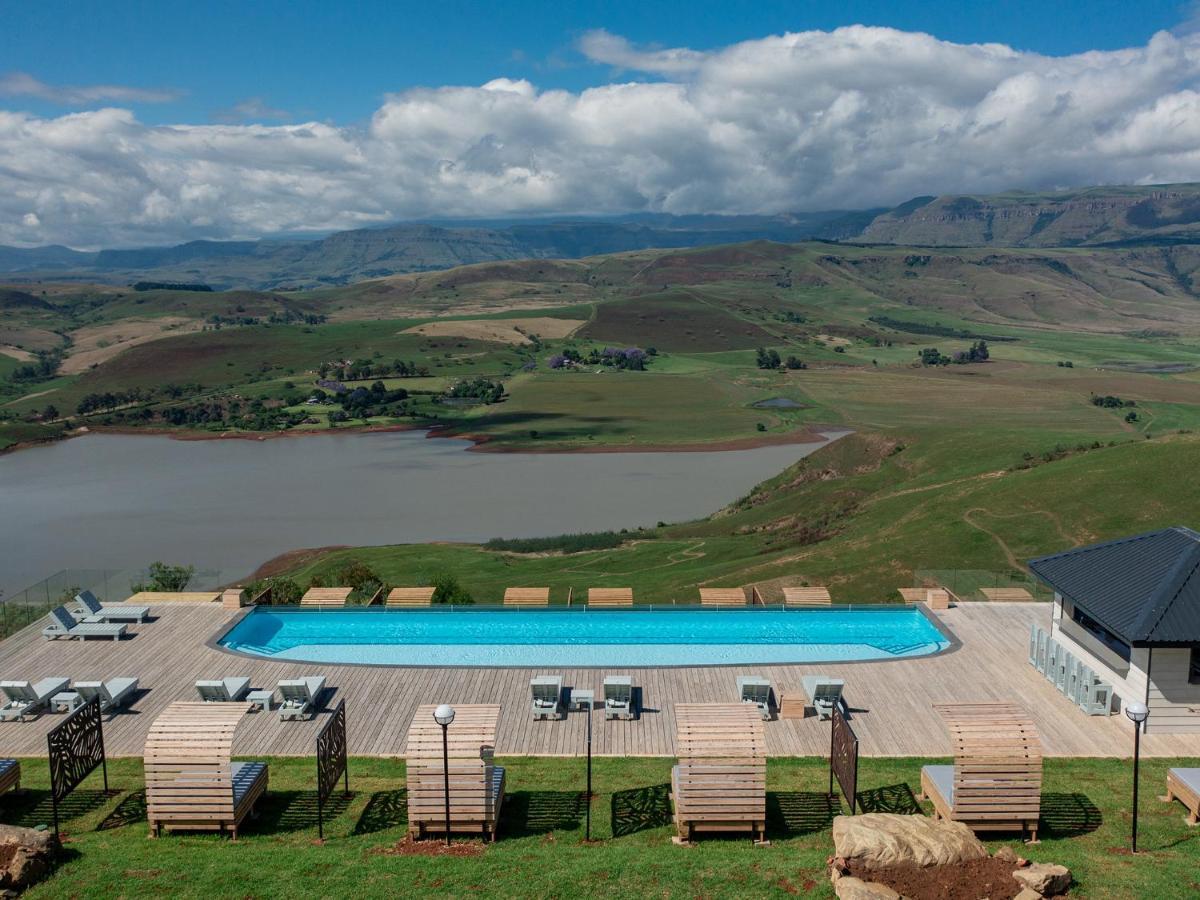 Cayley Mountain Resort Champagne Valley Eksteriør bilde
